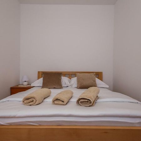 טרוגיר Villa Milena מראה חיצוני תמונה
